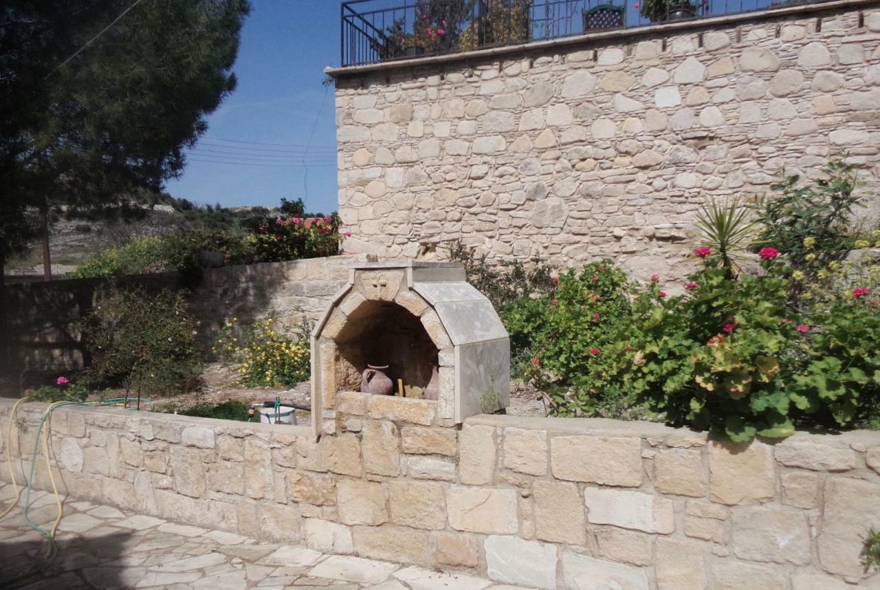 Lantana Stone House Villa Lemona Eksteriør billede